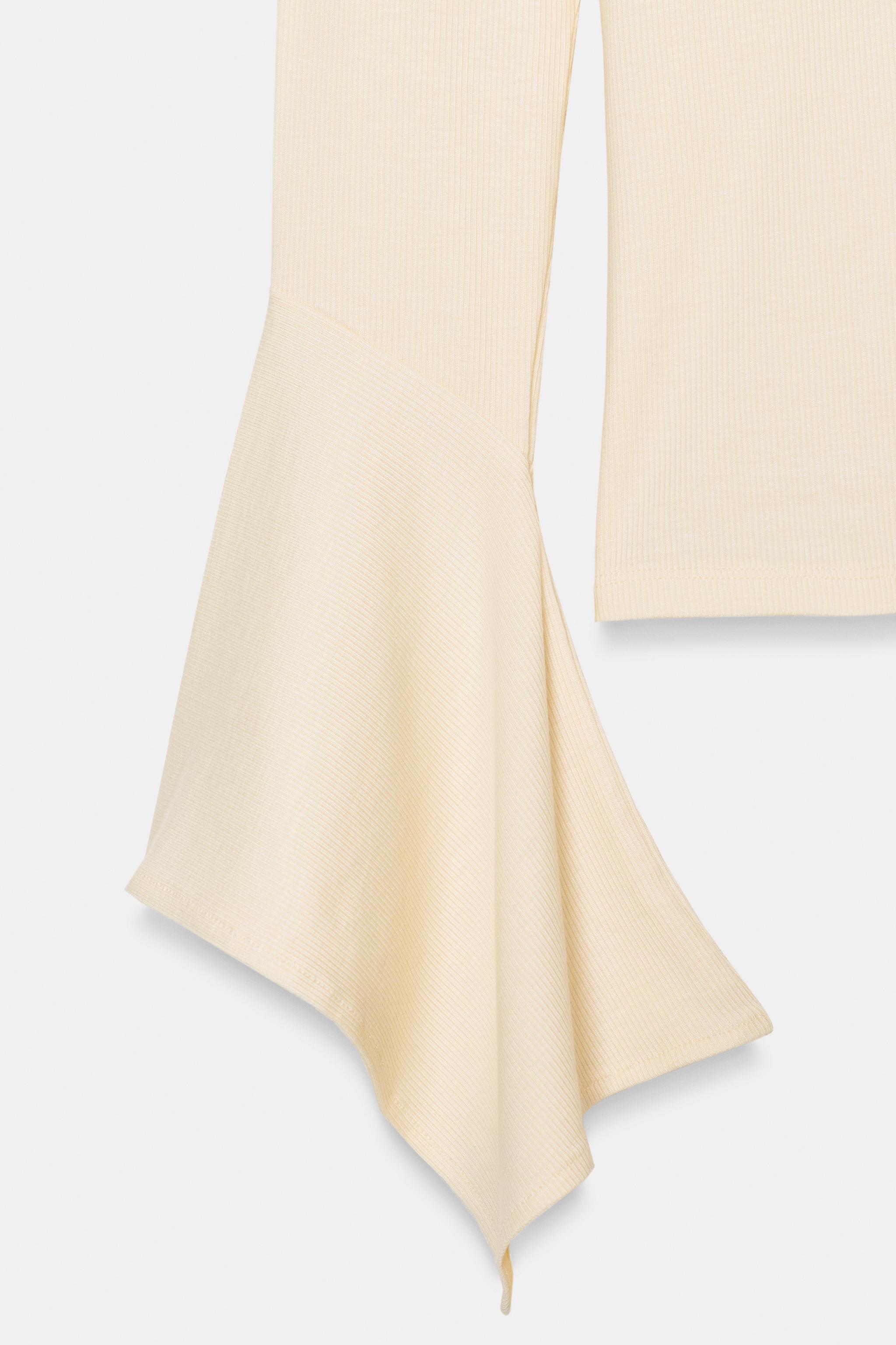 HAUT MANCHES À VOLANTS